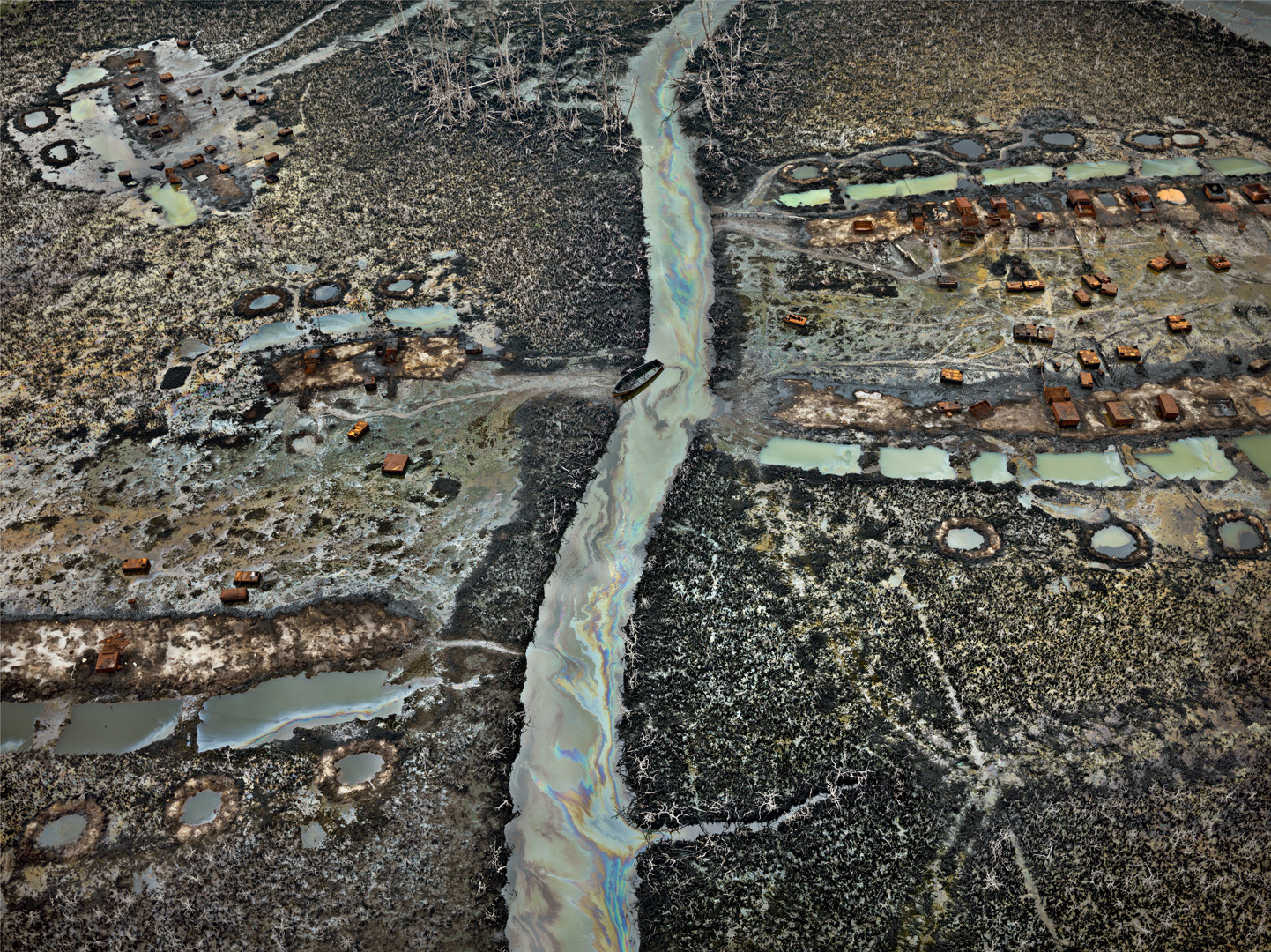 Edward Burtynsky - Robert Koch Gallery - Gallery Artist - Photographer